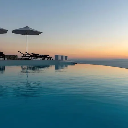 Sunset - Panoramic View Of The Santorini Sea 易莫洛林